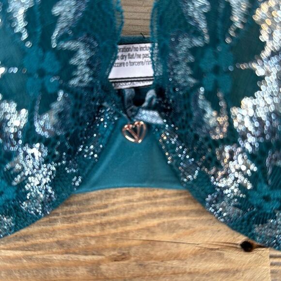 NWT Victorias Secret Body By Victoria Perfect Shape Bra 36B - Picture 3 of 6